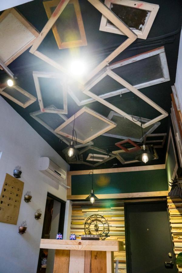 Loft Wo Design Inn Tainan Bagian luar foto